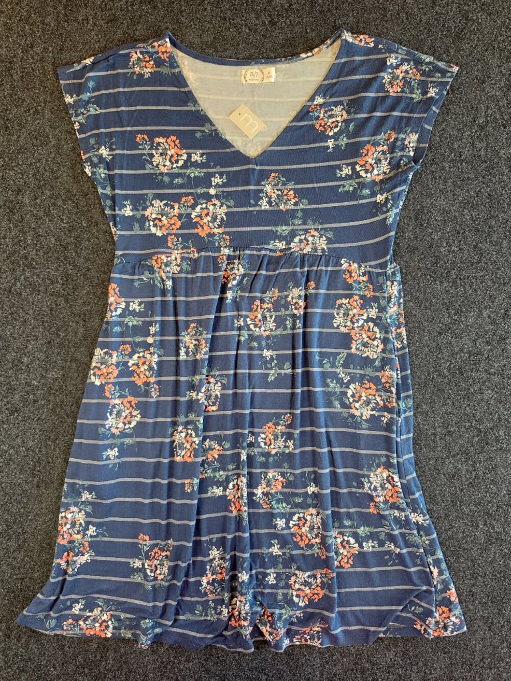 Maurices 24/7 Dress Womens Medium Blue Floral Stripe V Neck Skater NWT